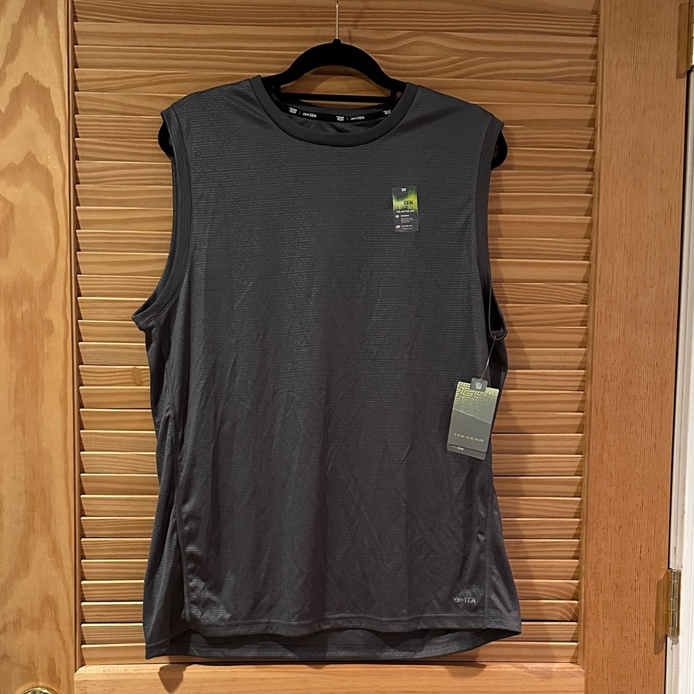 Tek Gear (Kohl’s) Men's Dark Gray Sleeveless Tank Top